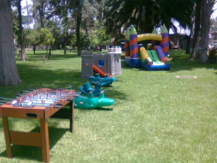 Inflables,Brincolines,Mesasdefutbolitoyairhockey